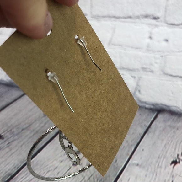5/$25 Boho silver tone double circle encaged large hoop earrings NWOT - Picture 9 of 9